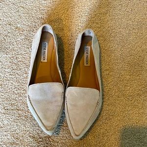 Size 8 Steve Madden Flats